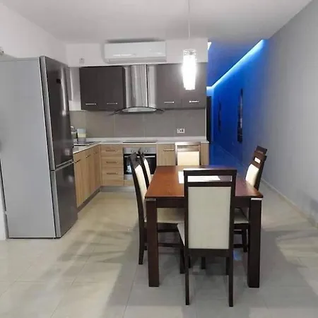 Lejlighed 6plus Whole Modern Luxury Located